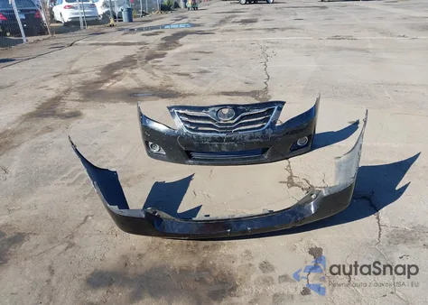 2010 Toyota Camry Le z USA, uszkodzony, nr VIN 4T1BF3EK1AU082958